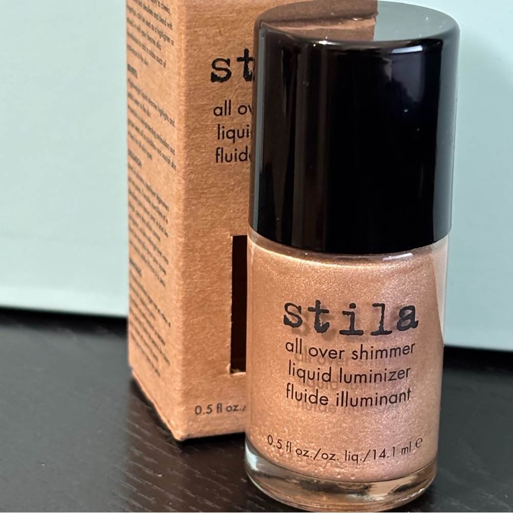 Stila (New in Box) all over shimmer liquid luminizer- kitten shimmer highlighter